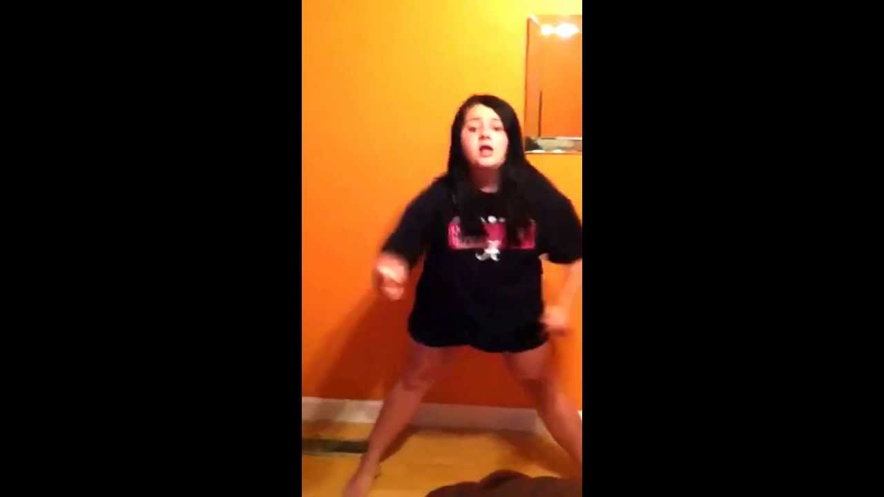 Madison Brooke Dancing And Twerking. XD