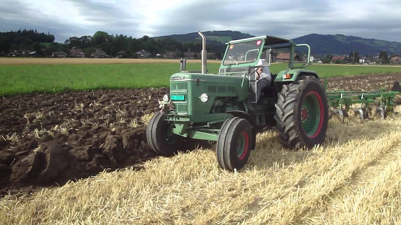 Bührer RP 21 am John Deere 5 Schar Pflug