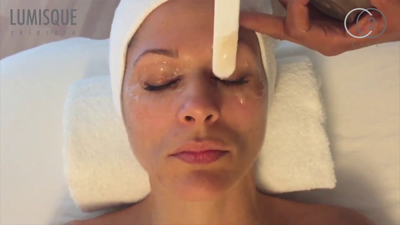 How to apply CO2LIFT mask at home | Lumisque Skin care
