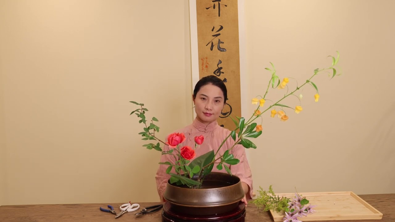 玫瑰的夏天，中式插花藝術  | The Summer of Roses: The Art of Chinese Floral Arrangement