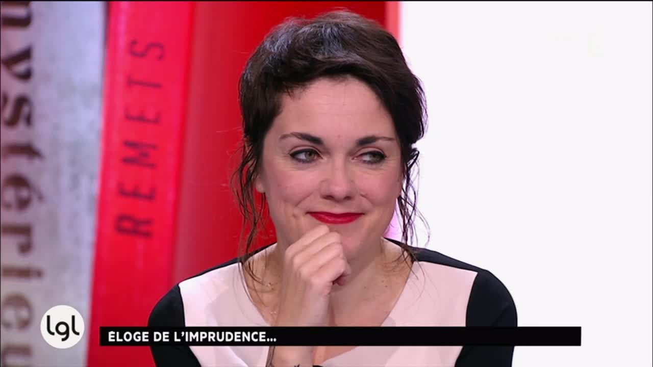Véronique Ovaldé nous parle de son roman « Soyez imprudents les enfants »