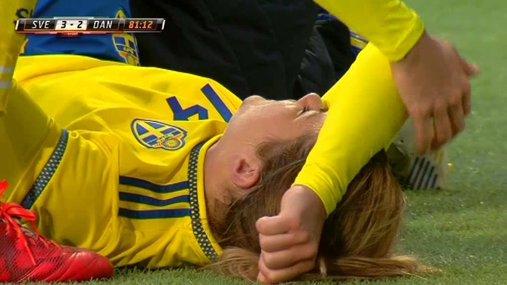 Sveriges skräckskador i Danmarkmatchen - TV4 Sport