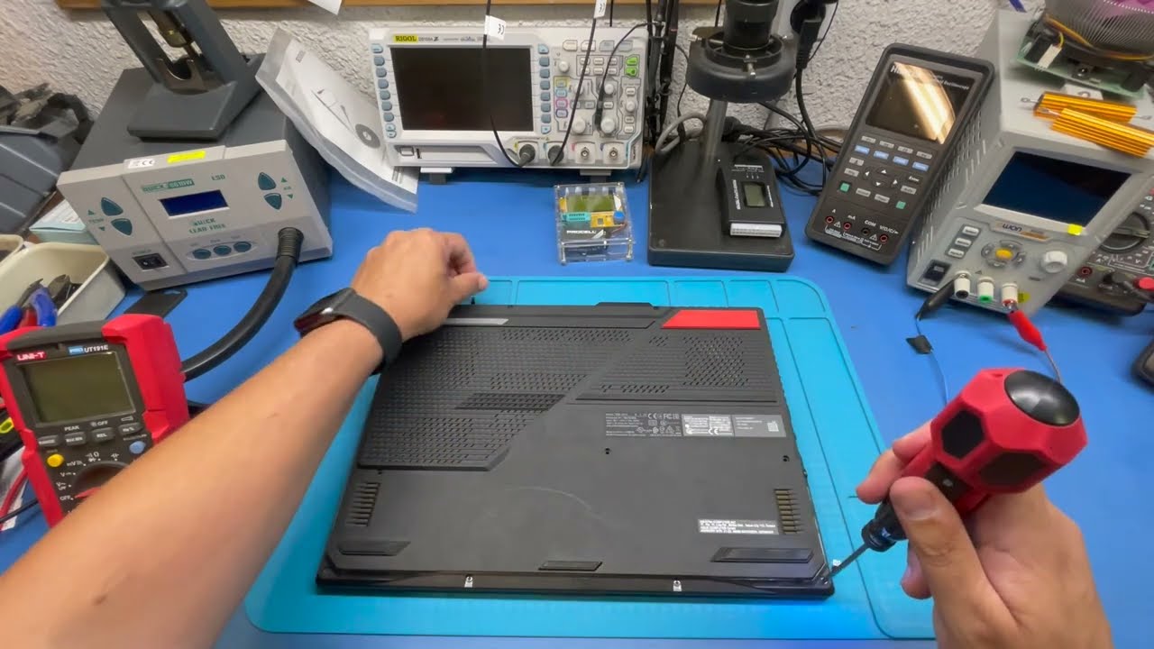 ON NIGDY NIE BYŁ CZYSZCZONY?🥺ASUS ROG STRIX G513🔥