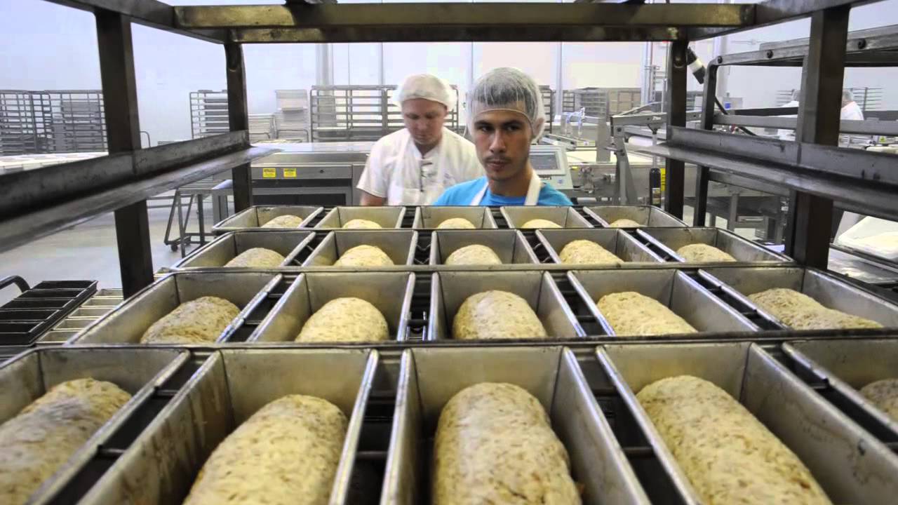 Snack Food & Wholesale Bakery visits Angelic Bakehouse