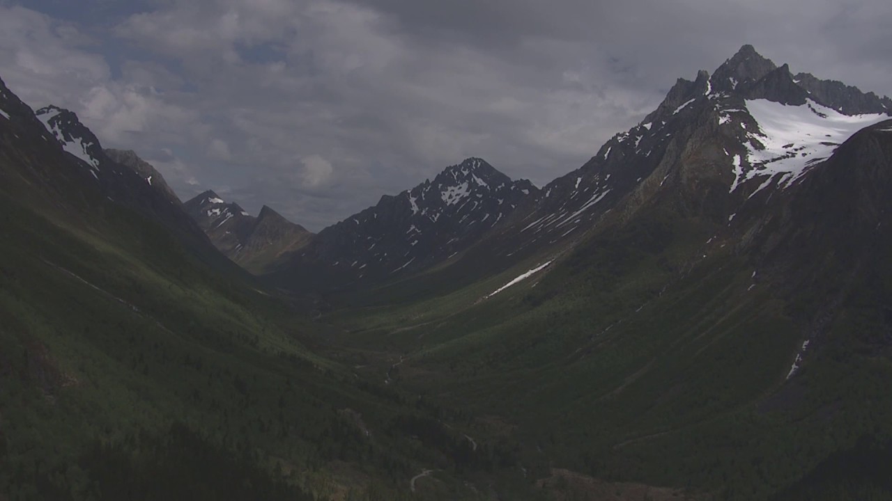 Ørsta, Molladalen, Kålåstinden - Flying Over Norway