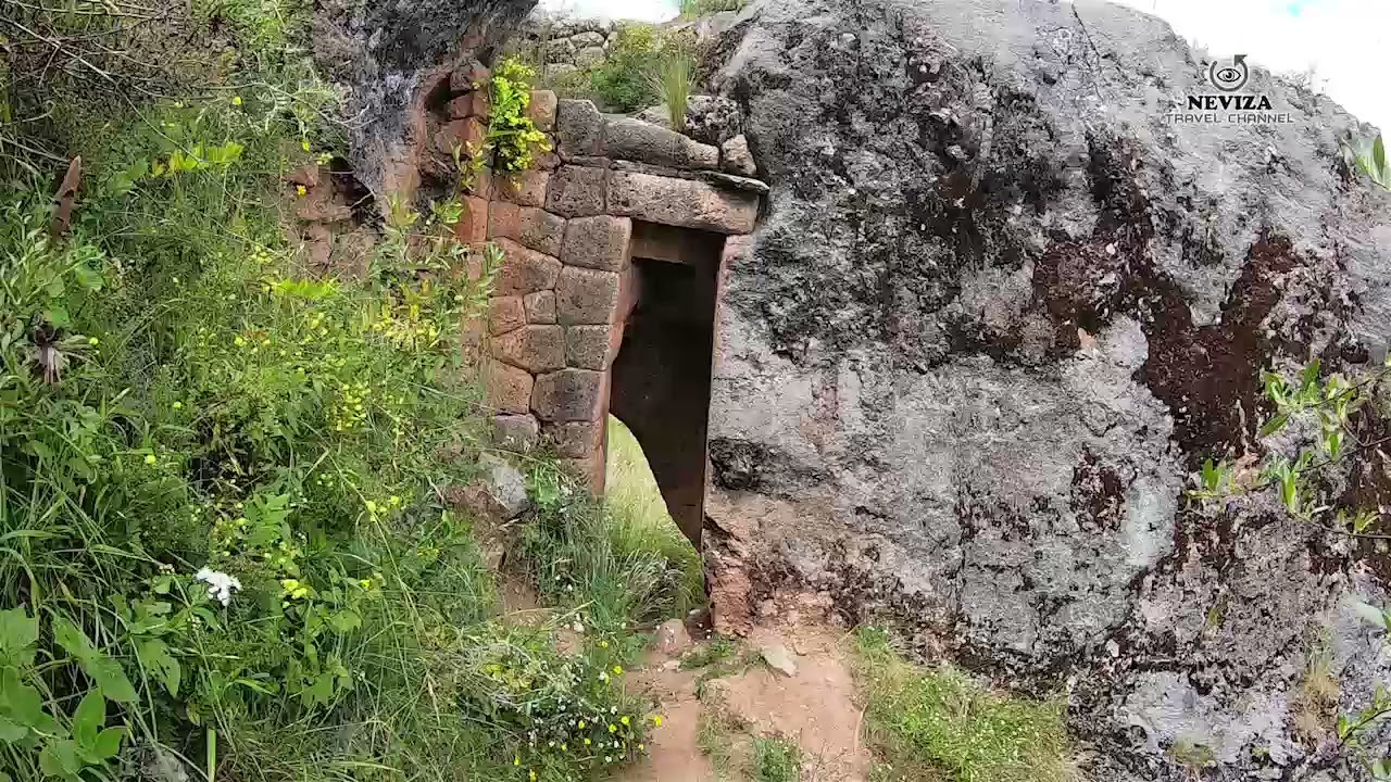 La Misteriosa portada de Kallachaka en Cusco.