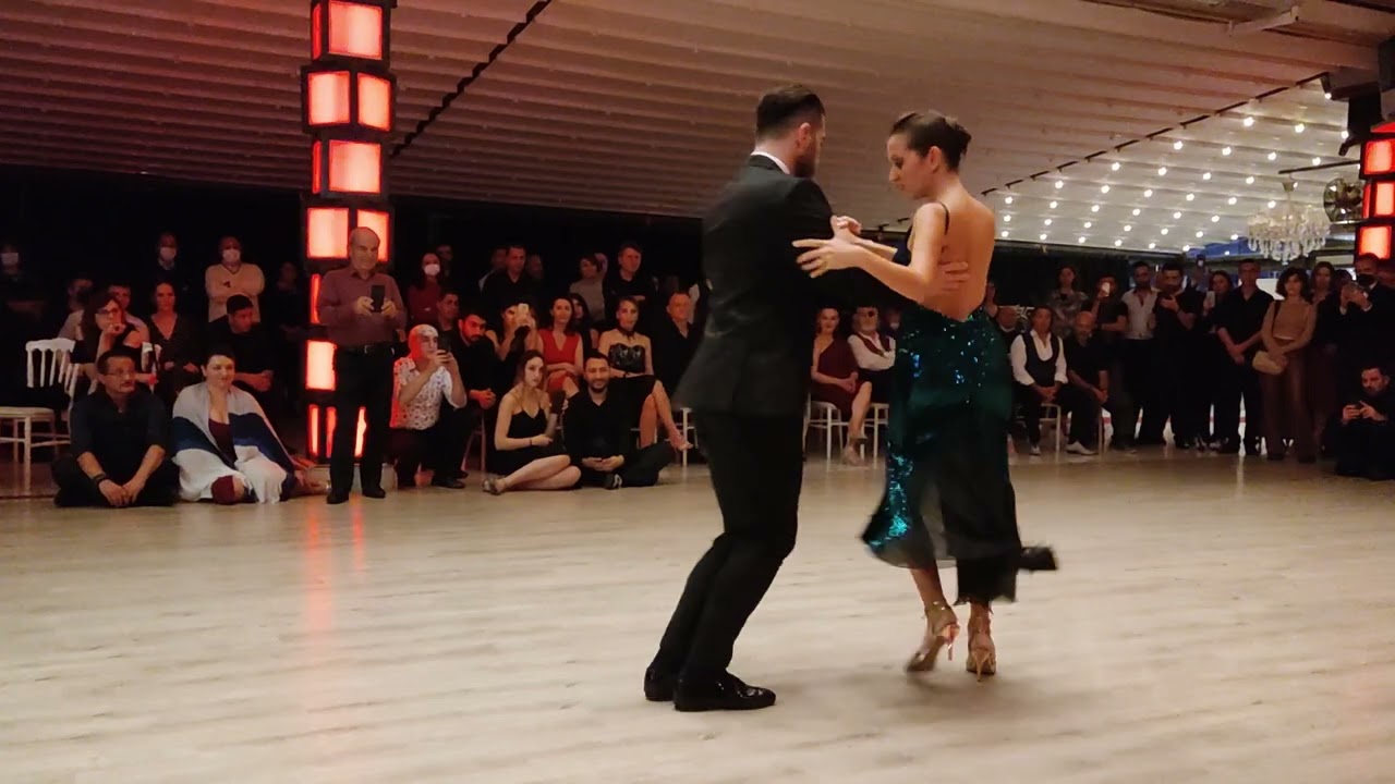 Ilgın Tetikcan & Ahmet Gezen.  Patetico -Tango Bardo  Estrella Tango Weekend Eskişehir 2021