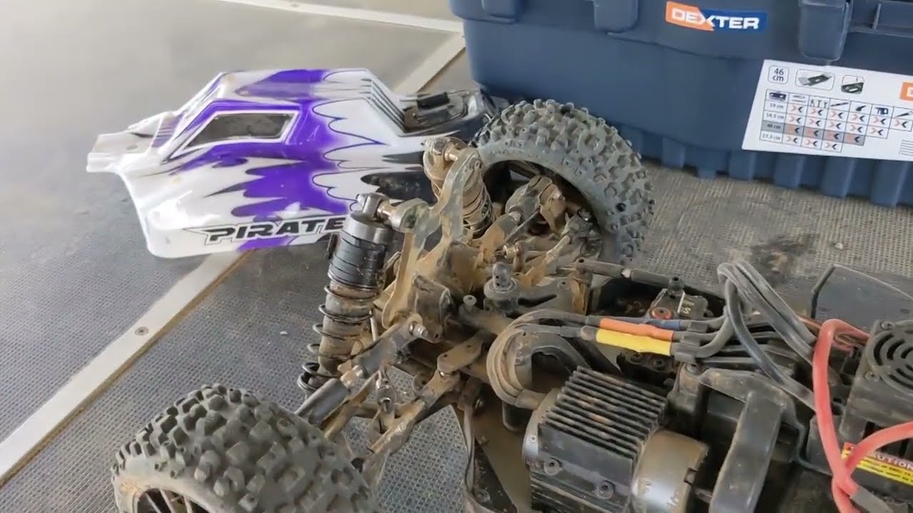 T2M PIRATE 8.6e TT 1/8 deuxième essai sur piste