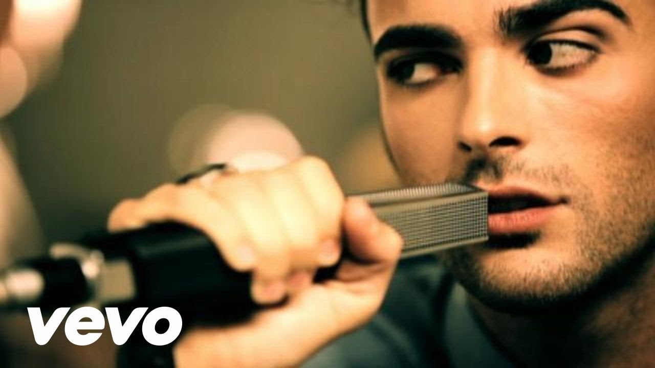 Marco Mengoni - Stanco (Deeper Inside) (videoclip)