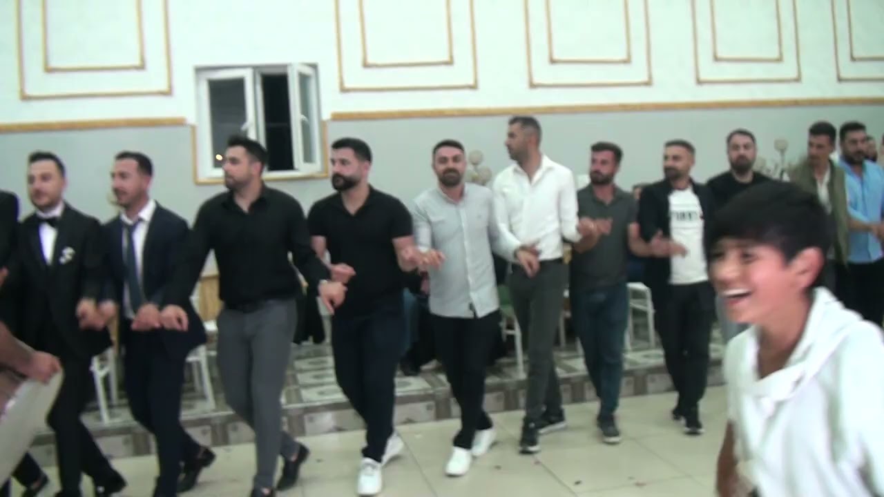 ALADAĞ AİLESİNİN GÖRKEMLİ DÜĞÜNÜ - GRUP ZİLAN