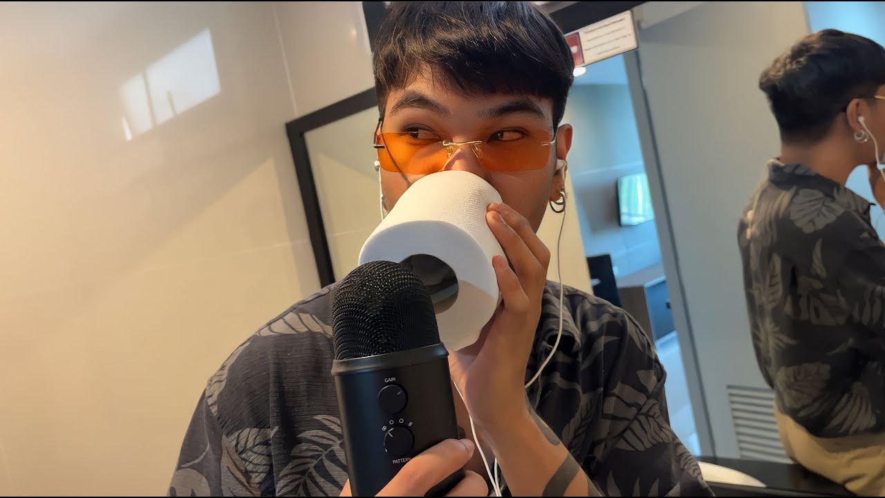 ASMR in Hotel (Public ASMR)