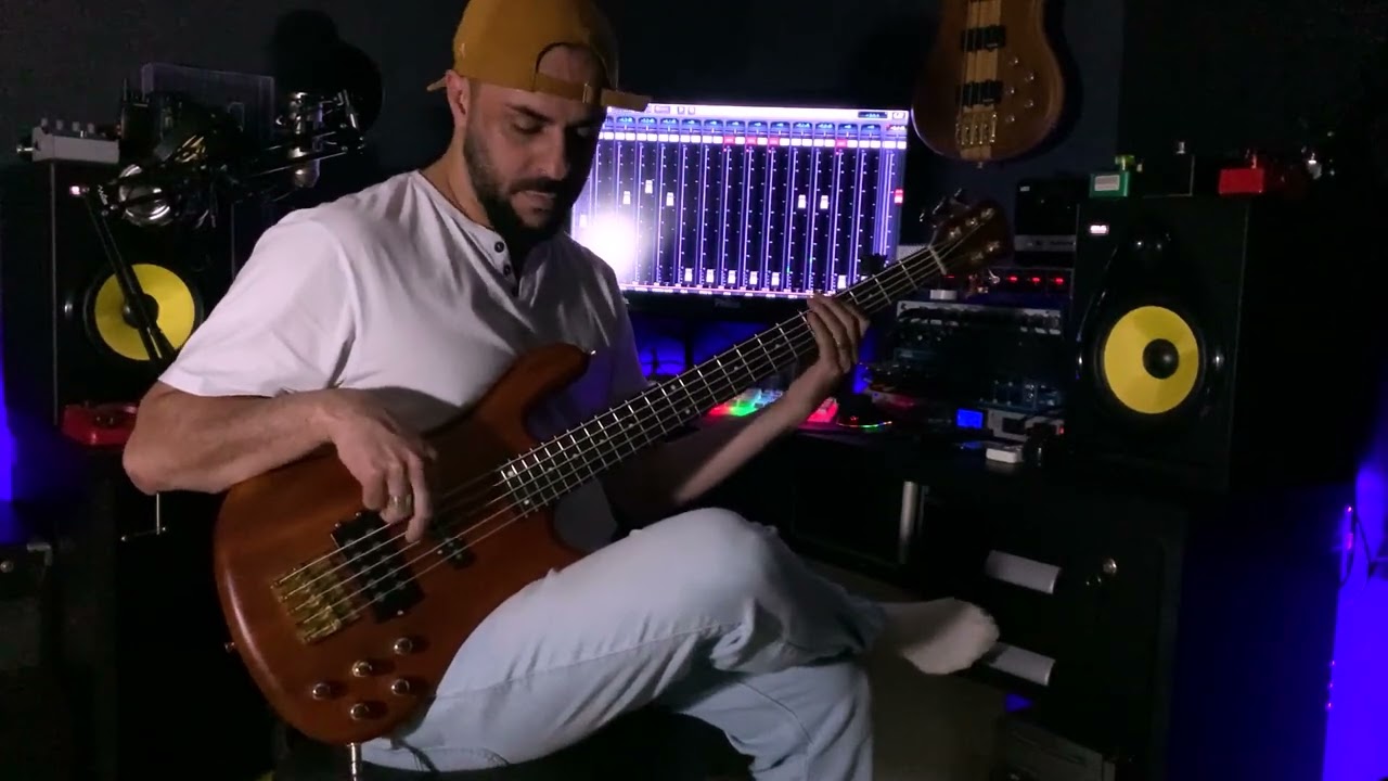 Luz do mundo - Fernandinho (Bass Cover)