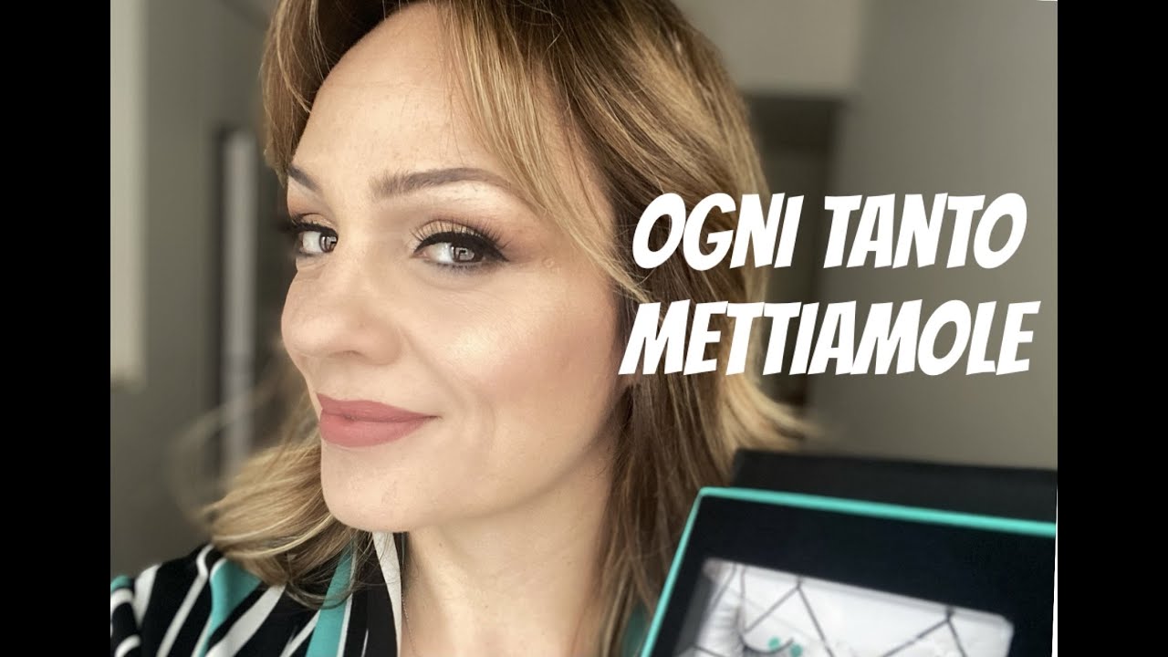 Ciglia finte adesive: come applicarle e mantenerle
