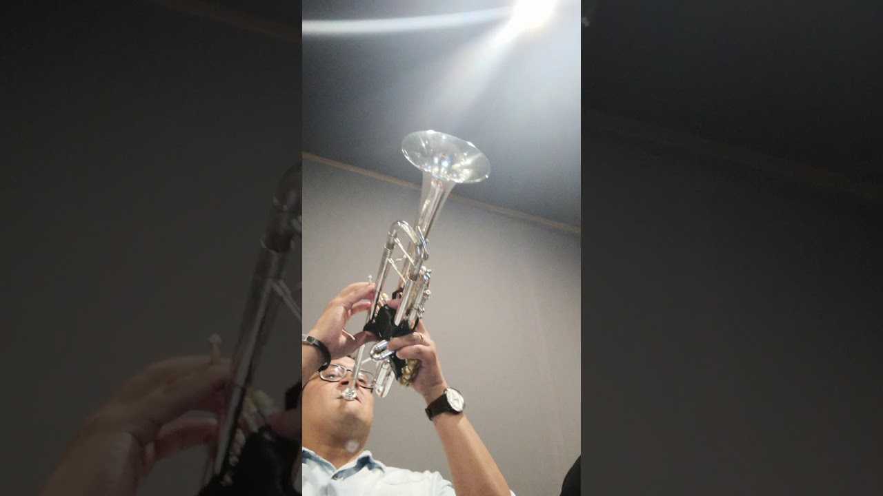 Rehearsal for &Eacute;LAN  Artists Italy