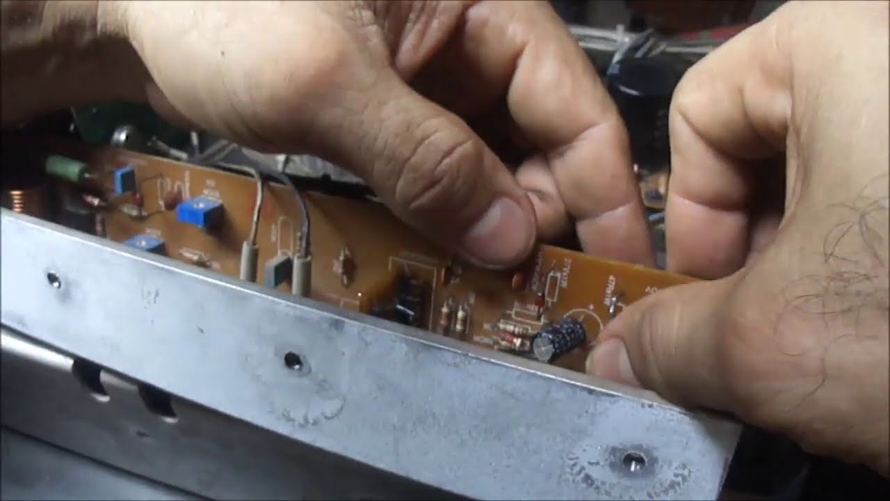 Defeito e conserto Amplificador Ciclotron DBL 2000