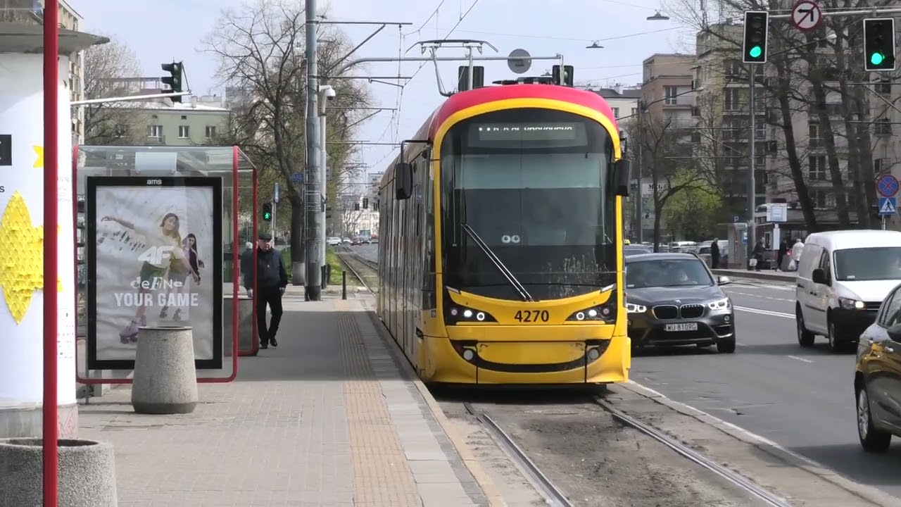 Tramwaje Warszawa 2023 Wagony - Fahrzeuge 18 04 2023 r