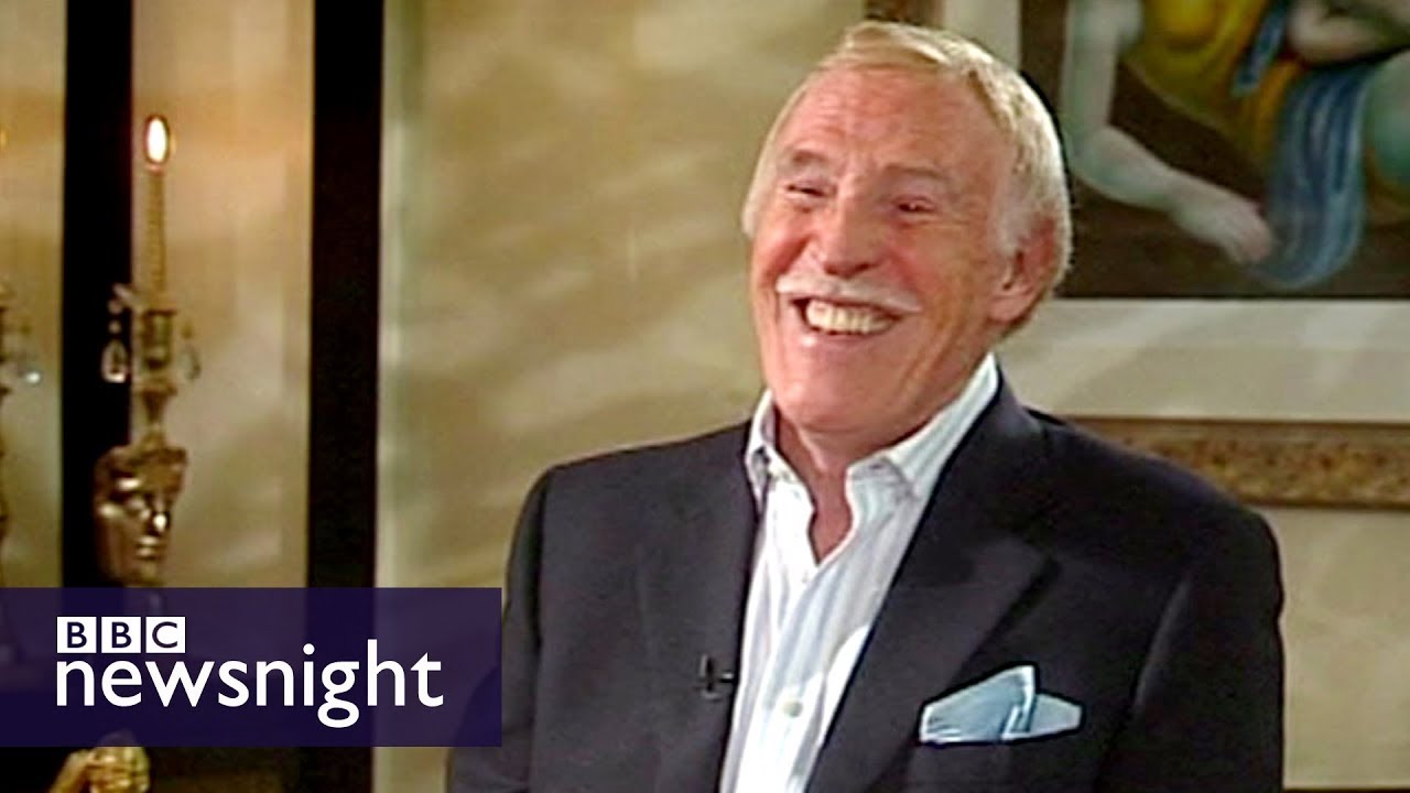Interview with Sir Bruce Forsyth – Newsnight archives (2009)