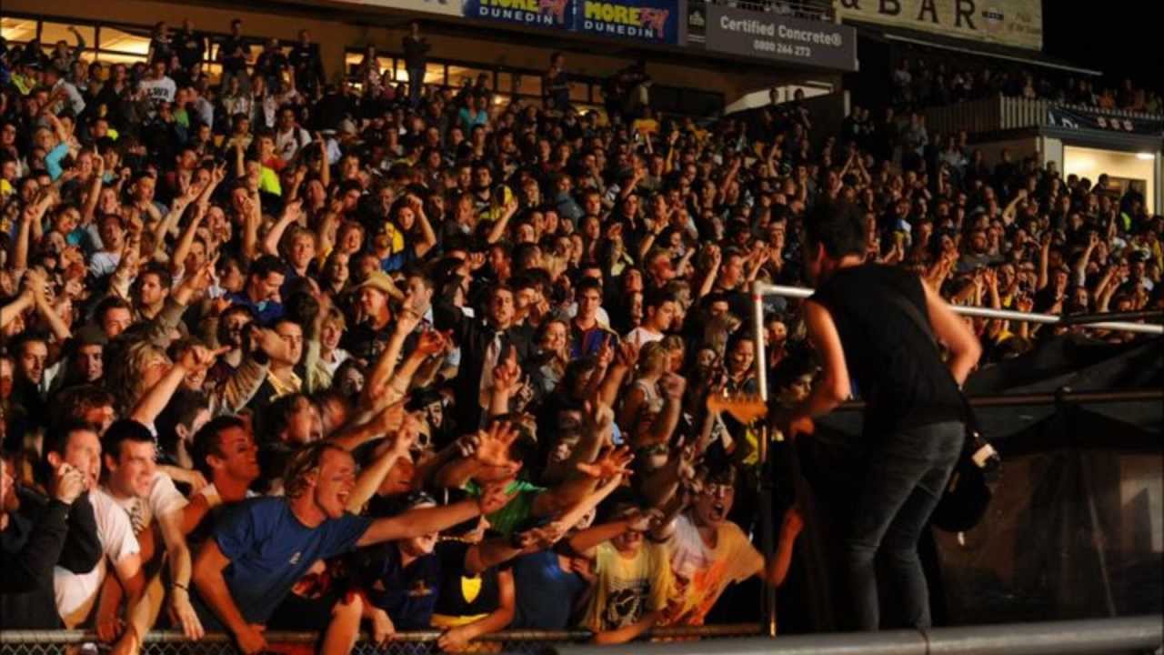 Shihad - Run (Acoustic) Helen Young Sessions