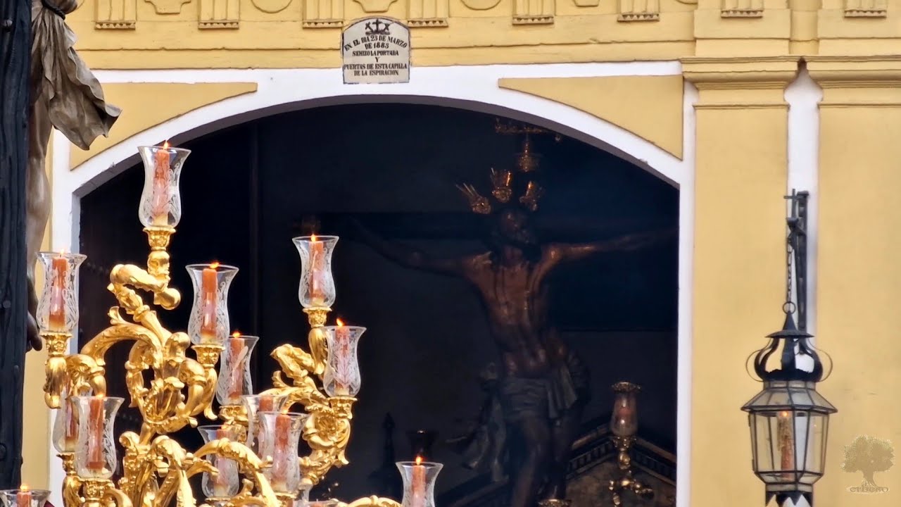 El Cristo de la Expiración del Cachorro en la Plaza del Museo/Alfonso XII - Santo Entierro Grande