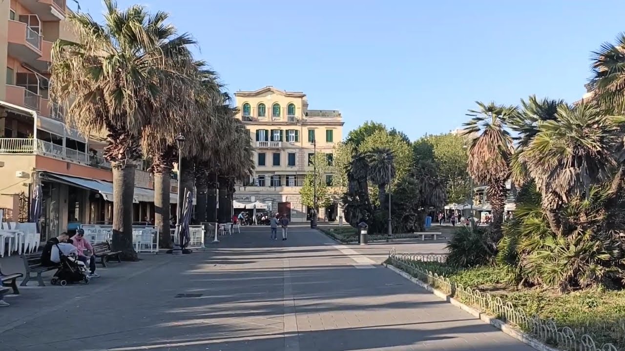 Lido di Ostia: Un quartier de Rome sans voitures. #rome #italy #ostia #ostialido