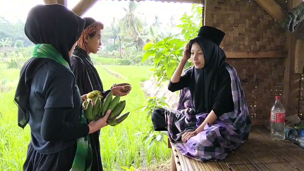 DRAMA GENDING KARESMAN TUGAS BAHASA SUNDA XII BR