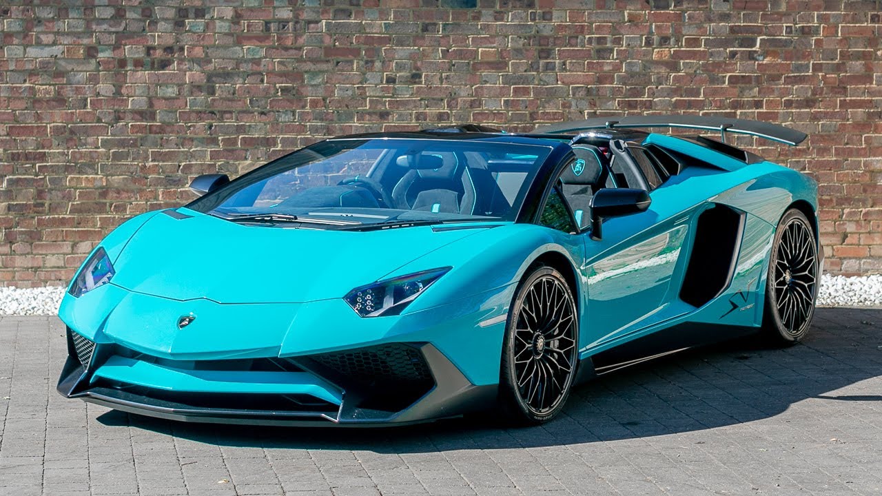 2016 Lamborghini Aventador LP750-4 SV Roadster - Blu Glauco - Walkaround, Interior & Loud Revs