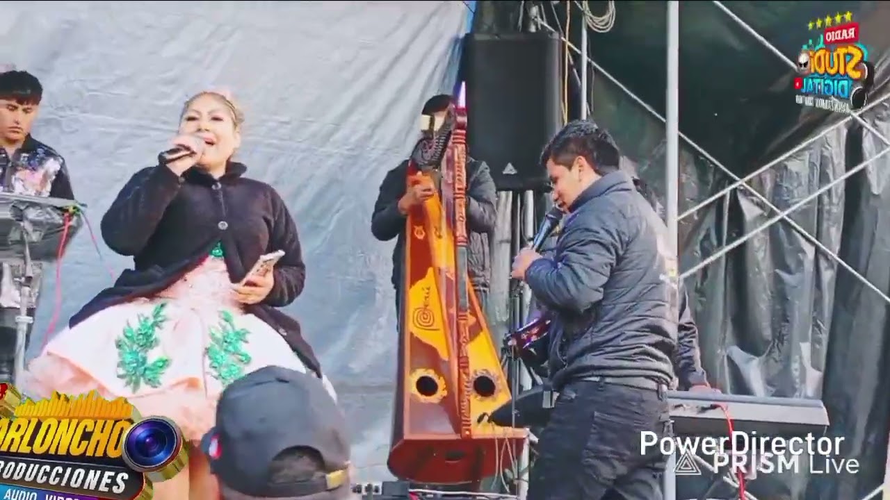 PRESENTACIÓN DE MÓNICA CAJAS EN LA FESTIVIDAD DE SANTA ROSA DE LIMA CASERIO SANTA ROSA DE UCRO PASCO