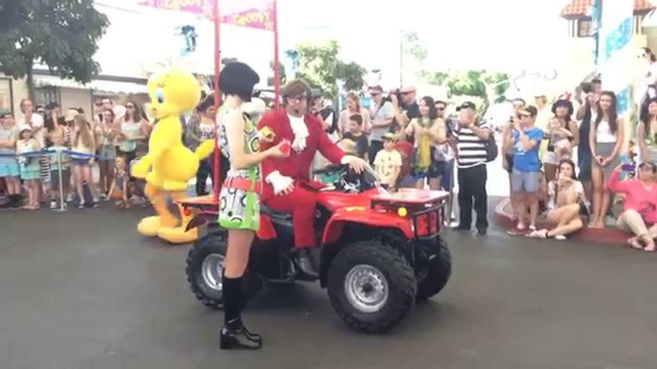 New Parade at Movieworld