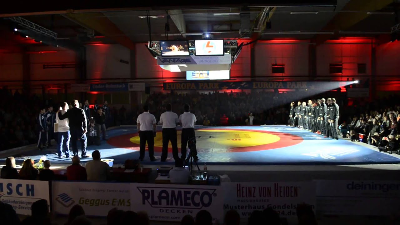 Viertelfinale 18.01.2014: SVG Weingarten - KSV Köllerbach / Einmarsch & Verabschiedung Zimmi