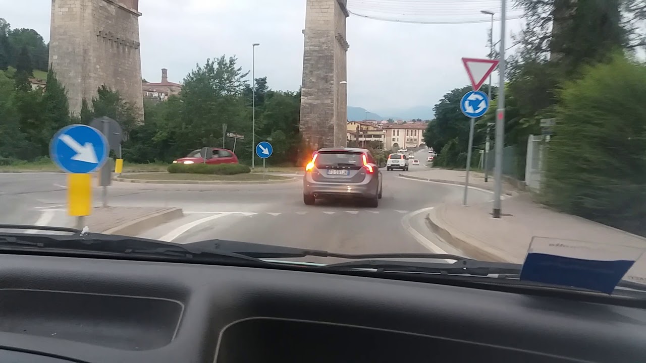 جولة رفقة أخي في  مدينة Mondovi  بي إيطاليا
