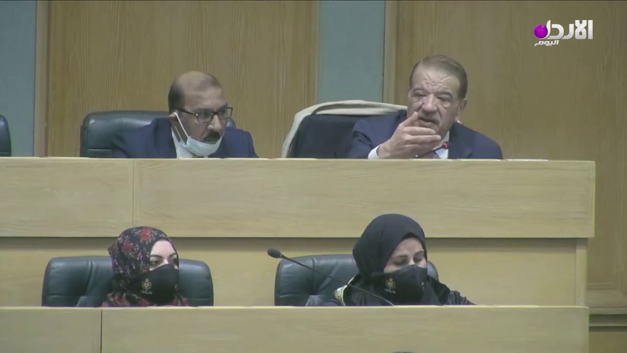 الدغمي: شعبنا مش متحمل ودولة الرئيس يتضايق من كلامي والخصاونة يرد