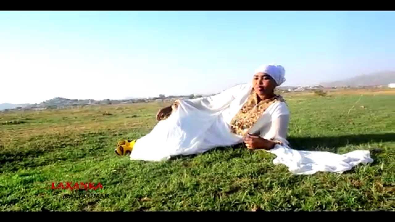 Ayaan Hoodo Best Video HD 2015 Kaalay Igu Lamaanaw last By Hawraar Media