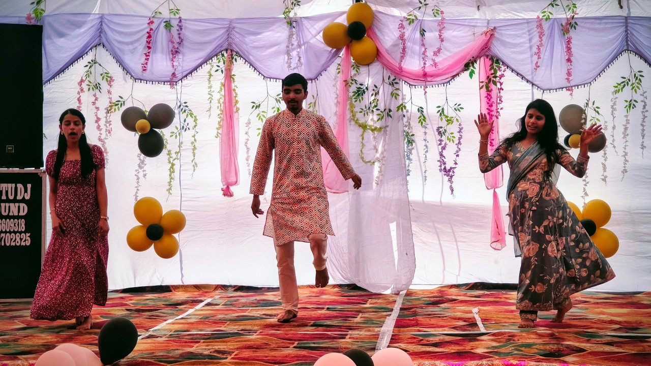 The Freshers Fusion – Tradition Meets Trend | Desi Beats: Masoom, Khushi & Bharti Live