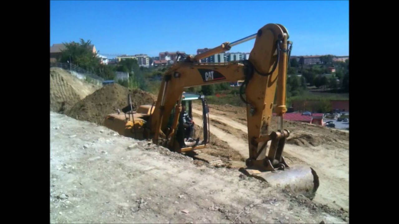 CAT 315C L at work - Hydraulic Excavator - Impresa Scavone s.r.l.