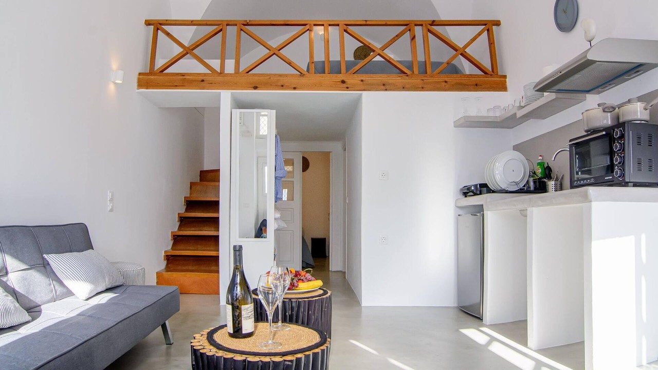 ArcadOia, Santorini, Greece | Travel With Navya