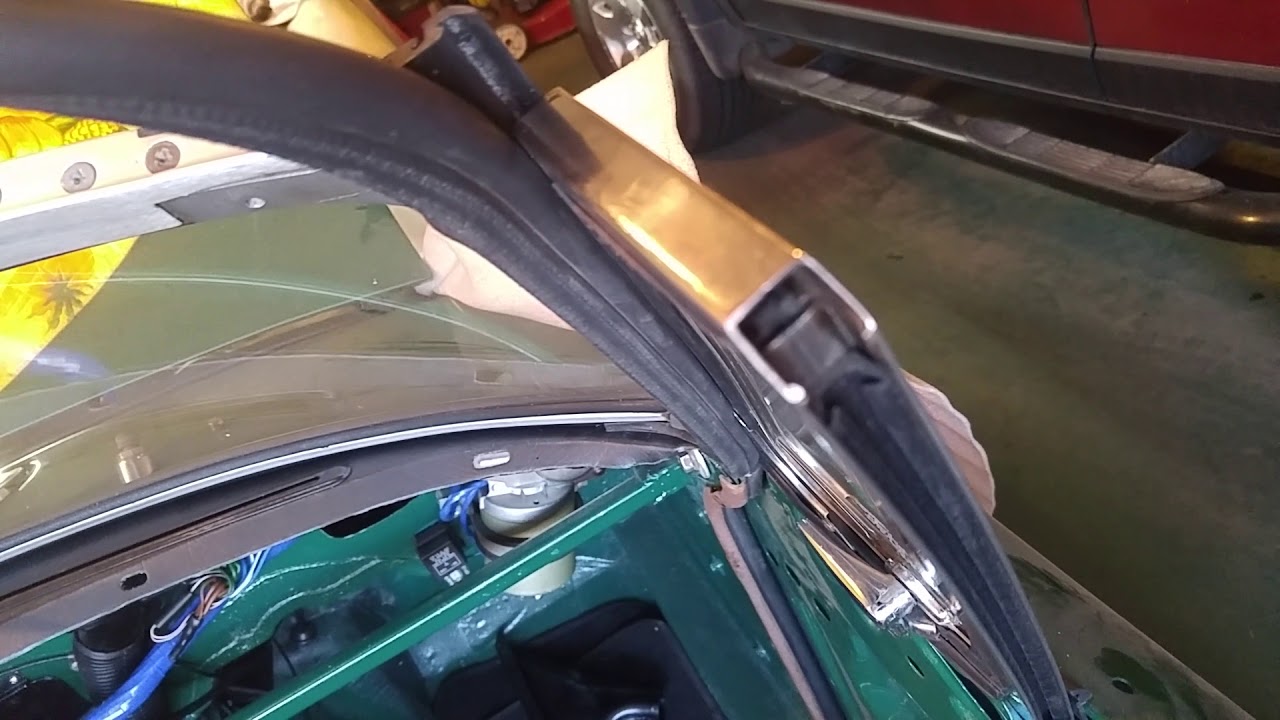 Modified Vent window/quarter light seal