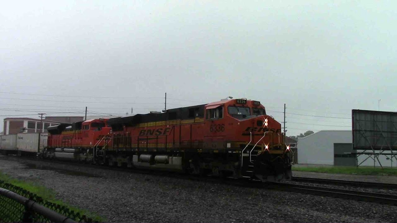 Railfanning on a Rainy Day in June of 2015