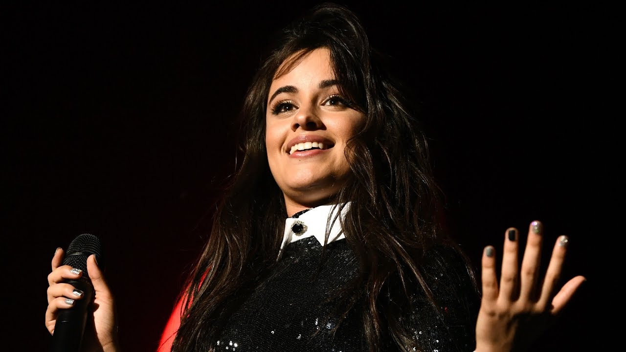 Camila Cabello | Speaking Portuguese