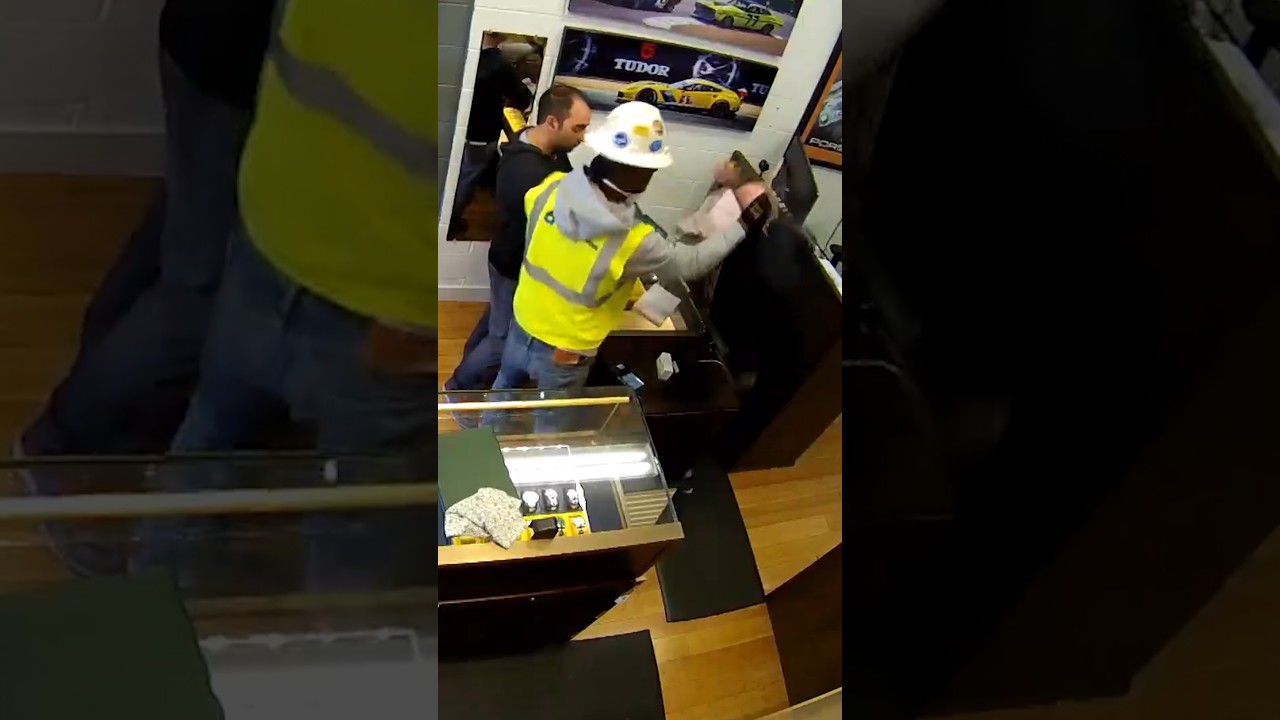 Clipboard? Check. Safety vest? Check. Successful robbery? Not quite. ⚠️