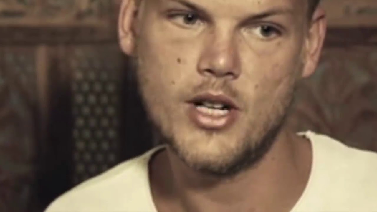 Netflix Avicii: True Story - Avicii Argues With The Doctor About Taking Pills When He Feels Bad