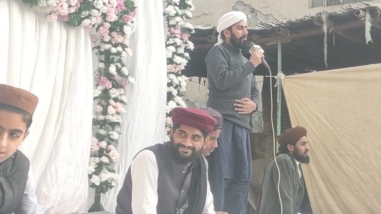qudsi khare hain hairan hokar Bay Hafiz Naeem