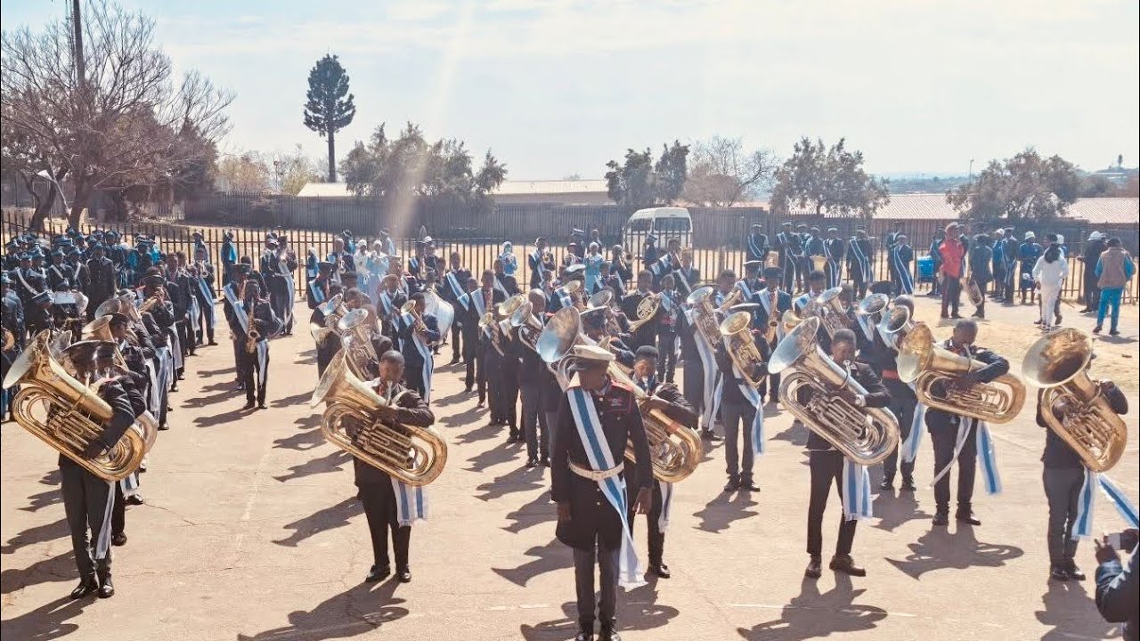 Ezase-Vaal Brass Band plays “Oa Nkalosa” at St Joseph (7mins) 🔥🔥🔥 (17 August 2025)