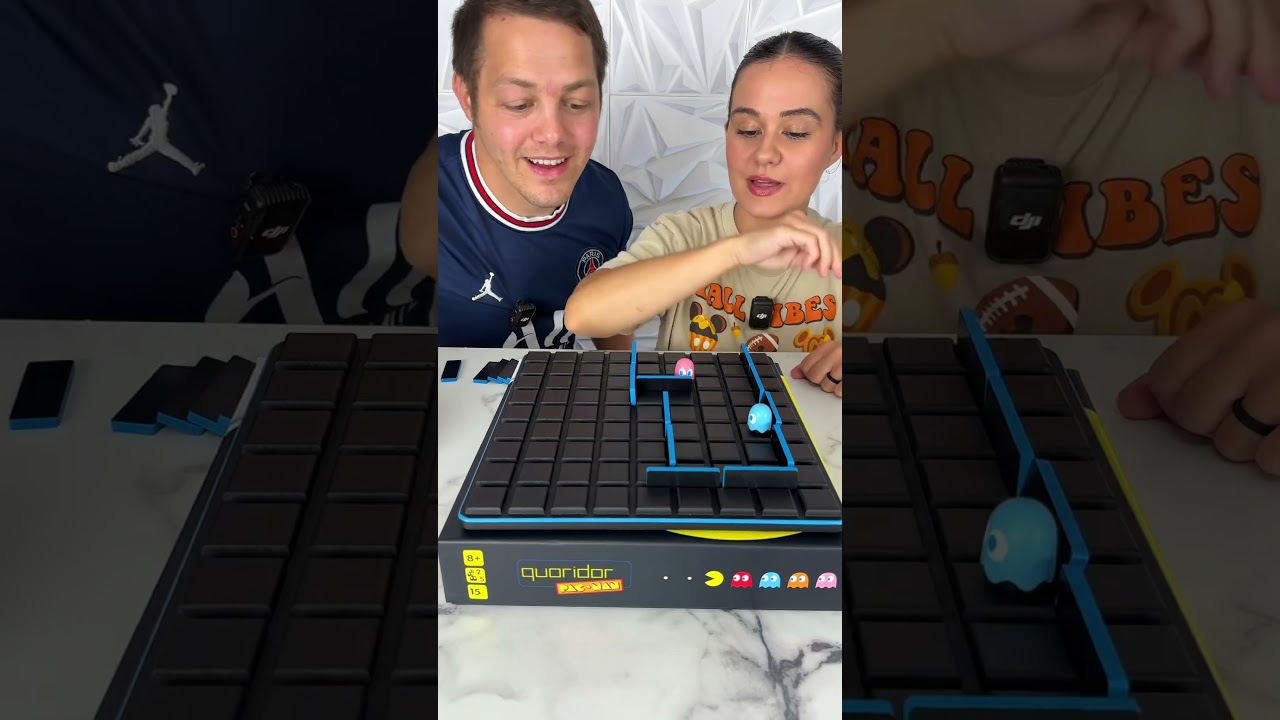 Pac-Man Qouridor Boardgame challenge! First to other side wins #qouridor #boardgames #games #couple