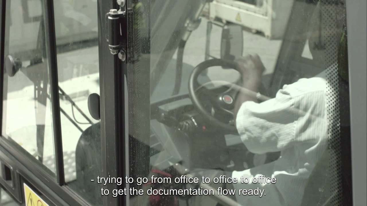 Maersk – The Paper Trail of a Container (full version)