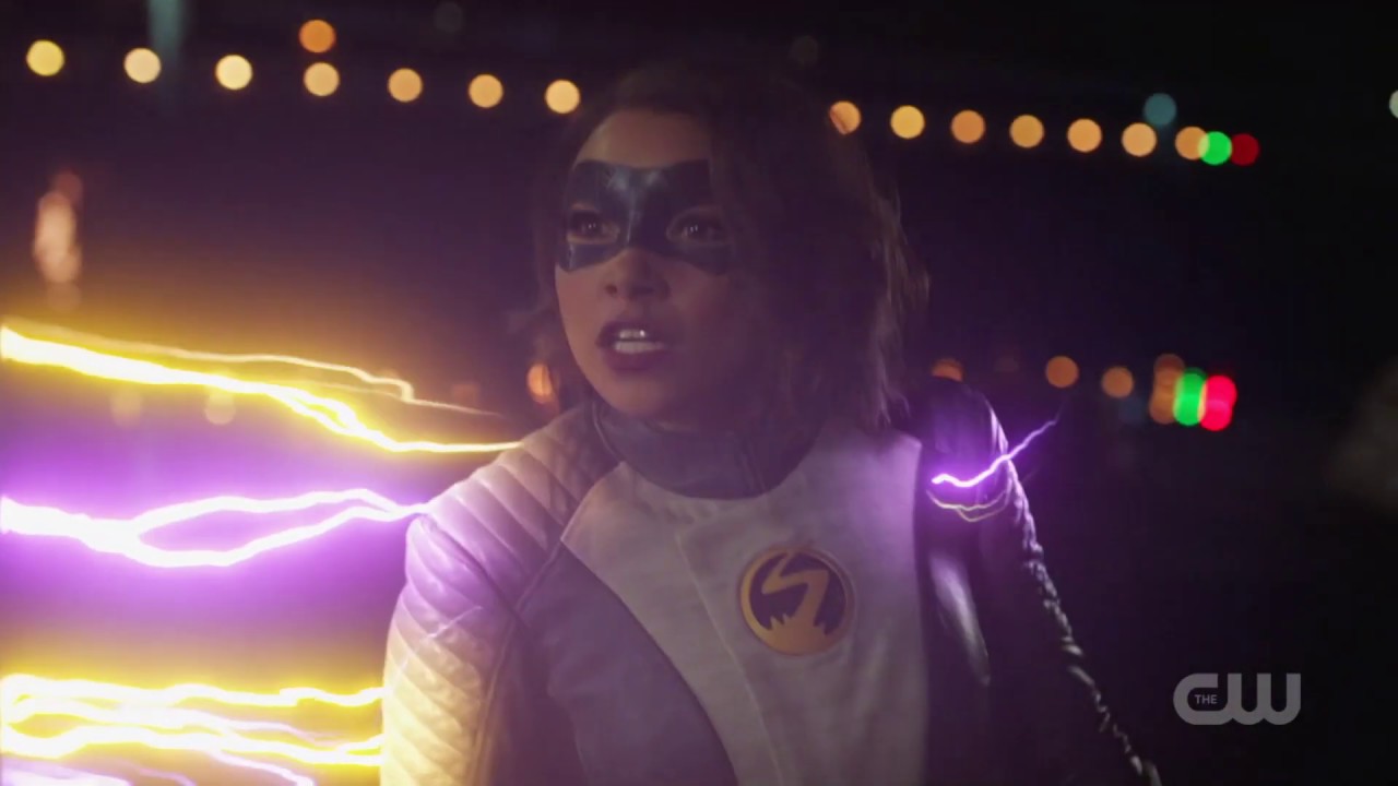 The Flash Season 5 Best Speedster Scenes [5x02]