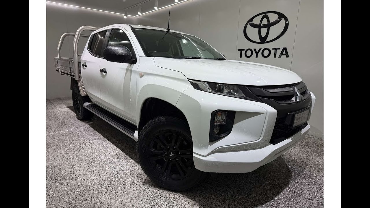 2021 MITSUBISHI TRITON GLX-R