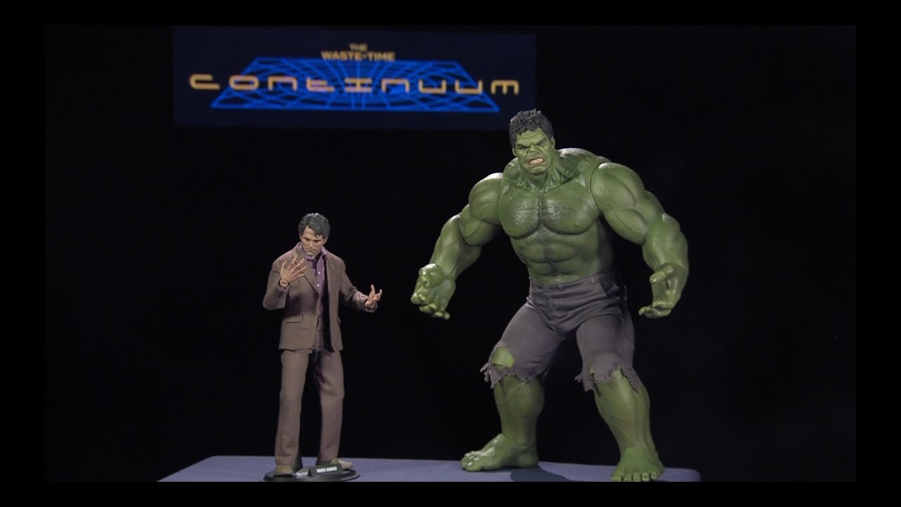 Review: Hot Toys Bruce Banner & Hulk Figure set