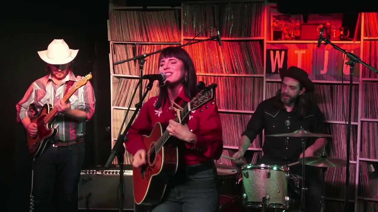 Ramona and the Holy Smokes - 2026 Folk Marathon