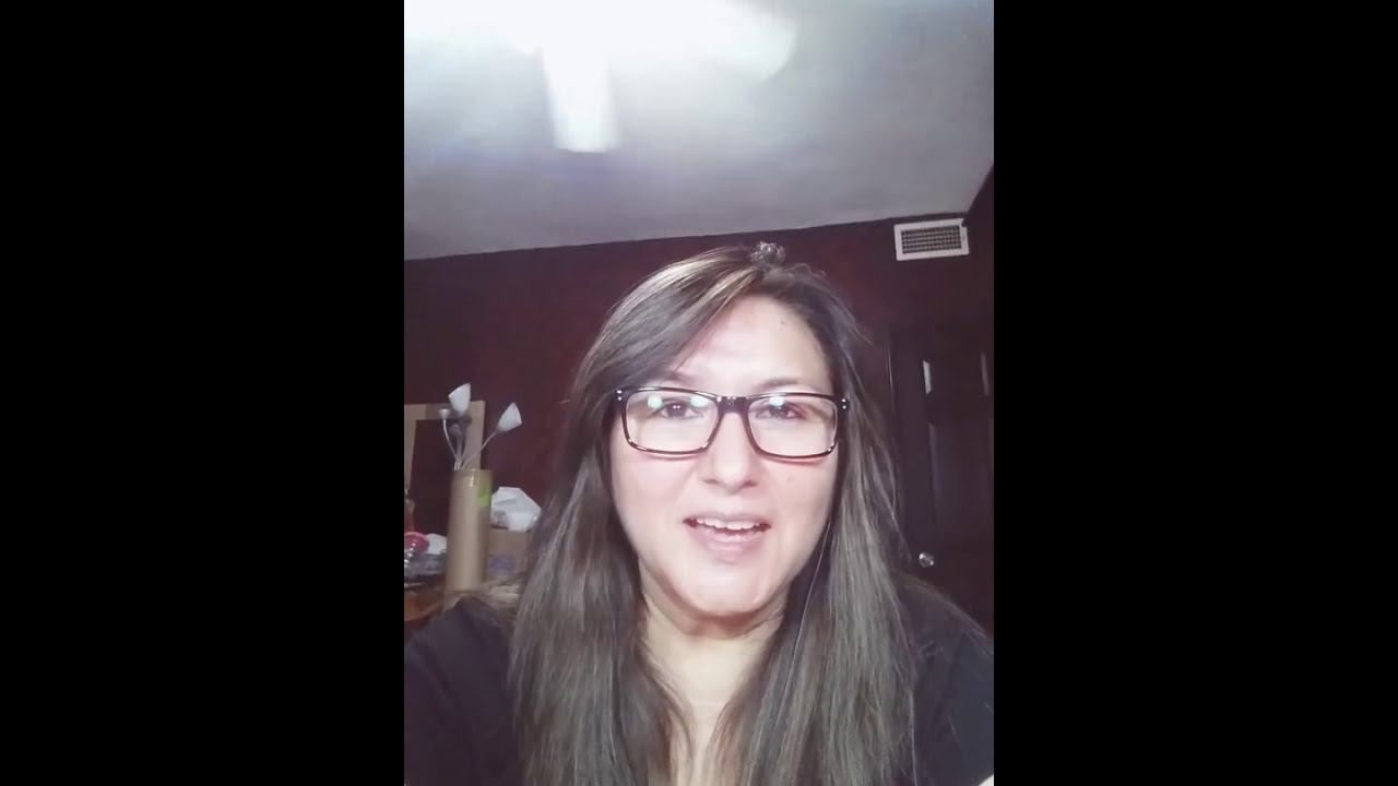 Mirna y sus manus.  Te platico el motivo de mi ausencia.
