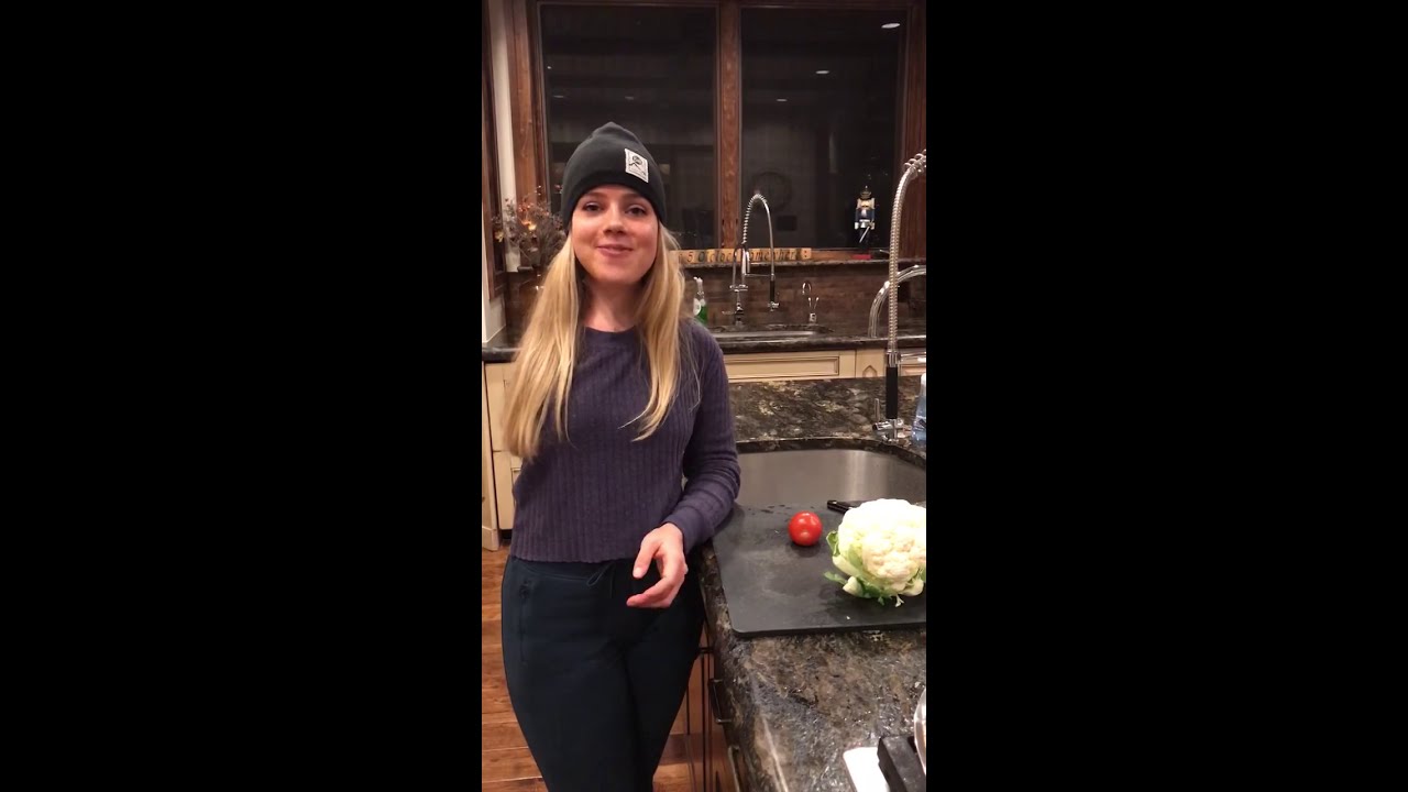 How To Cut Vegetables With One Hand